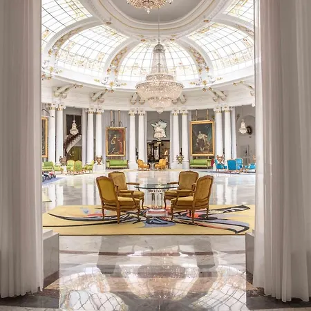 Hotell Le Negresco 5*